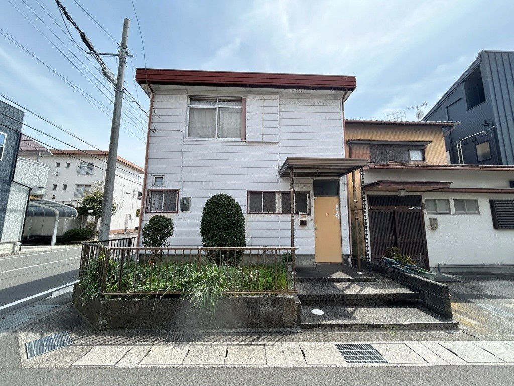 【新着】駿河区小鹿1〈中古住宅〉を売り出しました☆